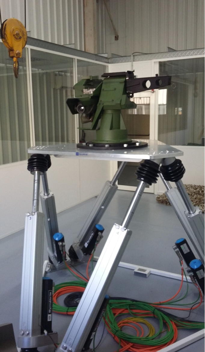 Figure 2 六自由度运动模拟稳定